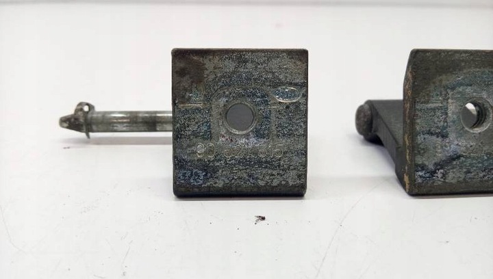 фото №4, Петля двері 90521515 opel vectra iii c