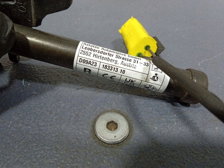 фото №5, Bmw 1 f40 патрон / заряд піротехнічний капота праві 7450944