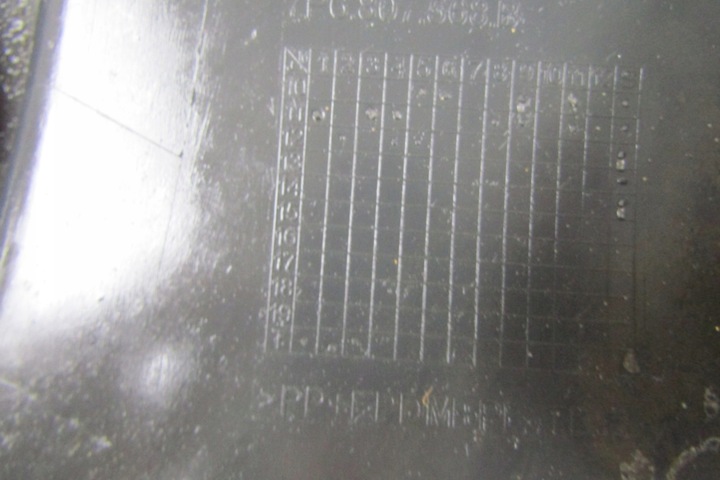 фото №10, Спойлер накладка диффузор бампер зад vw touareg 2 ii 7p6 r line 10-13