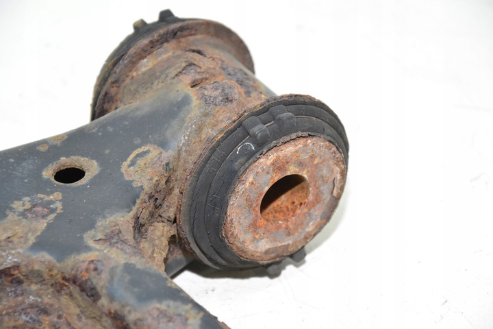 фото №4, Mercedes w208 w210 важіль лівий перед нижній оригінал