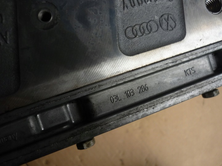 фото №16, Головка audi q5 i 8r 2.0 tdi 170km caha (код двигателя) 03l103373e