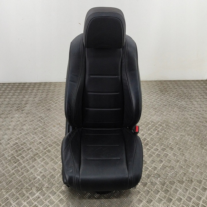фото №8, Комплект сидений mercedes-benz gle w167 a1677373800 27270116 3.0l 200kw