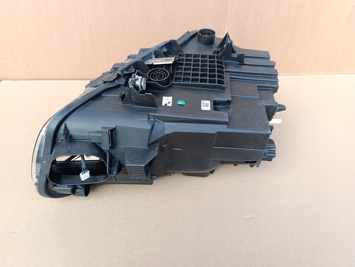 фото №11, Bmw x1 f48 15-19 лампа левая перед фара полный led 7495003-06