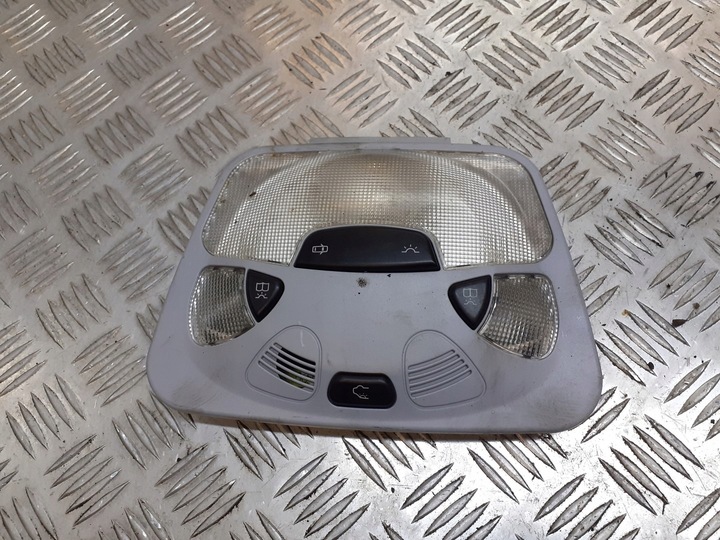 фото №1, Освітлення кабіни перед mercedes w203 a2038202301