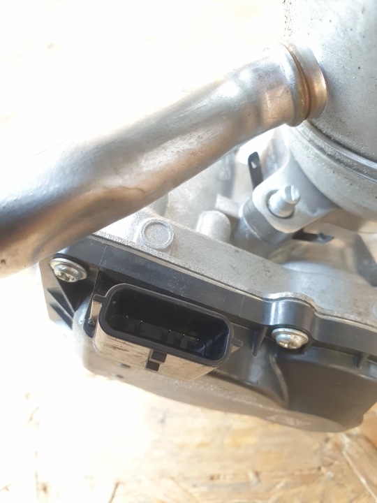 фото №5, Renault megane iv радиатор выхлопных газов egr 147359823r 147100361r