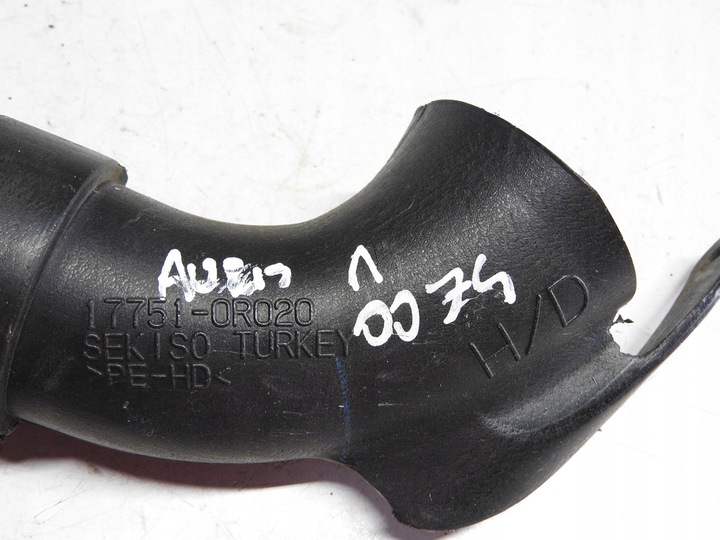 фото №14, Toyota auris i 06-09 2.0 d4d труба повітропровід повітря 17751-0r020
