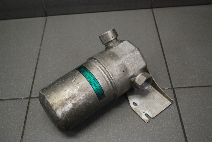 фото №1, Осушитель кондиционера audi a8 d2 4d0820193d