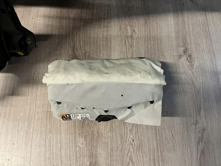 фото №8, Opel adam торпедо консоль air bag подушки ori 13381938 13357723 13350703