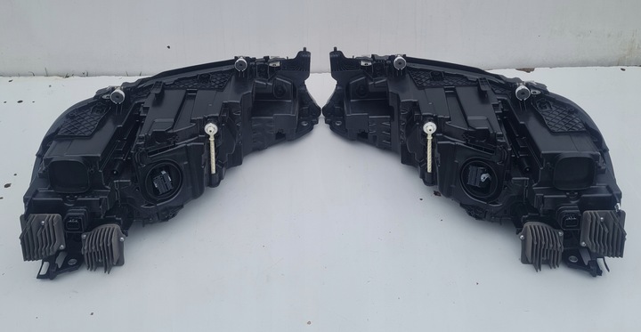 фото №11, Лампа лампи ліва права перед передня комплект bmw ix i20