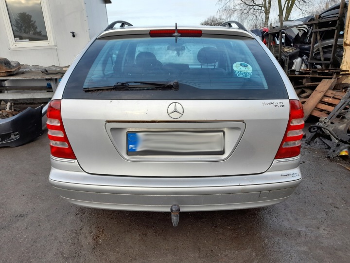 фото №10, Mercedes klasa c w203 задній бампер задній 744