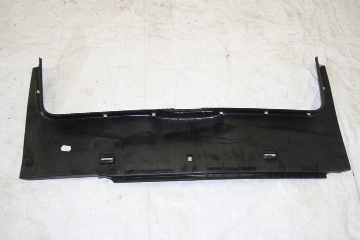 фото №1, Vw golf iv защита накладка ремня зад задняя 1j6863459c