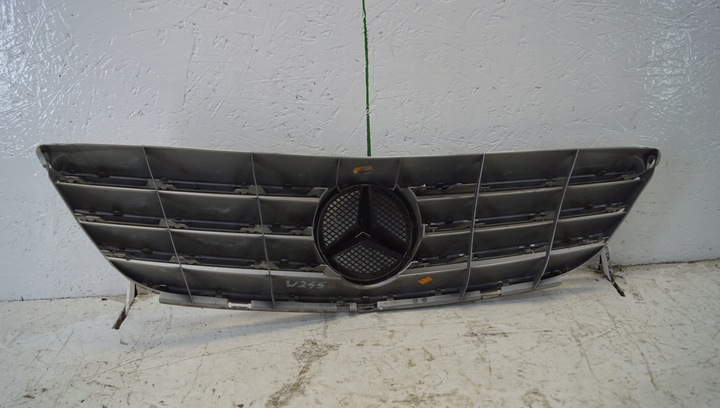 фото №12, Решітка радіатора решітка mercedes b w245 a1698800783