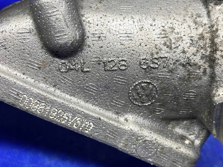 фото №8, Трубка колено дроссельной заслонки vw passat b8 2.0 tdi dfc 04l126637a 446