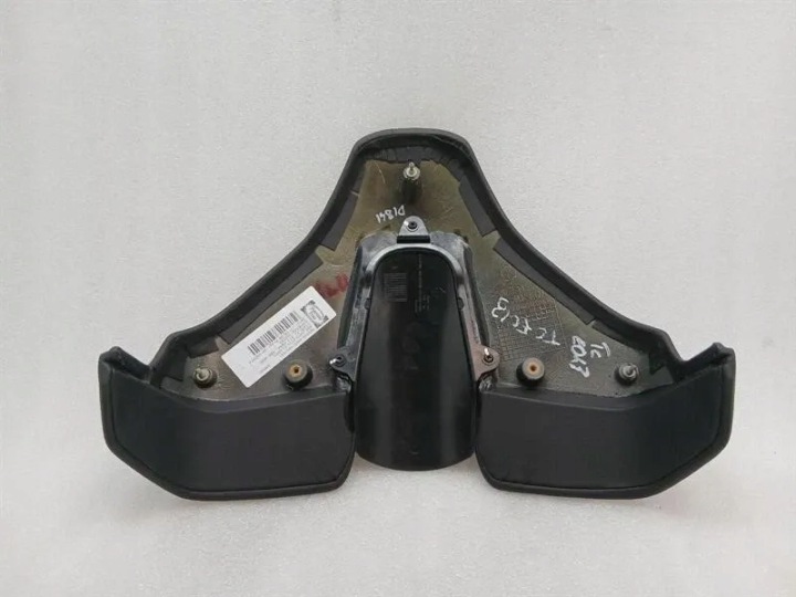 фото №9, Ferrari f8 f142mfl захист спідометра 336591 обтікач speedo шкіра