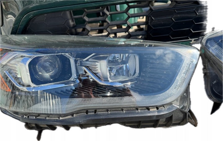 фото №8, Капот бампер 6 x pdc лампи ксенон led перед ford kuga st-line mk2 рестайлінг