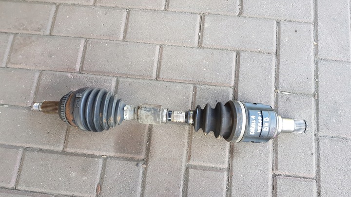 фото №1, Полуось короткая toyota corolla verso ii 2.2 d4d