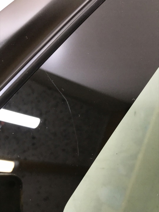 фото №15, Стекло боковая правые зад tesla модель y