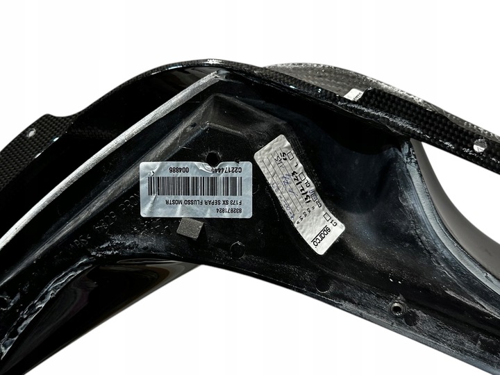фото №9, Ferrari sf90 карбон защита канал воздуха впуск lh 871822 832792253