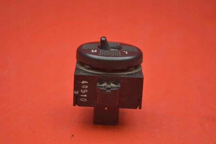 фото №6, Панель регулировка зеркал 621w10090 kia rio рестайлинг 02-05