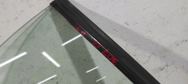 фото №3, Стекло правые зад peugeot 307 cc 04-