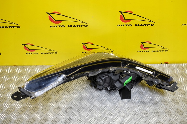 фото №6, Toyota prius 2019- фара лампа перед повний led l usa