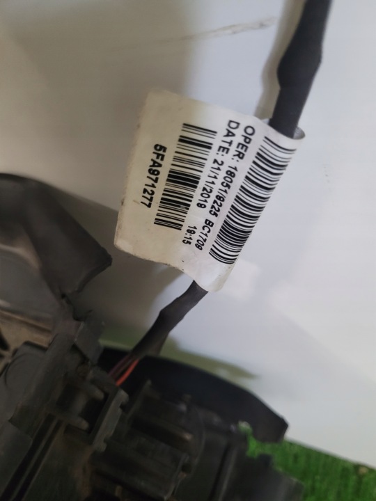 фото №11, Seat leon iv 4 5f 5fa жалюзі кермо повітря забірник  5fa971277 oem