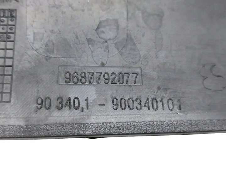 фото №8, Пластик двірник передніх citroën c3 picasso 9687792077 1.6l бензин
