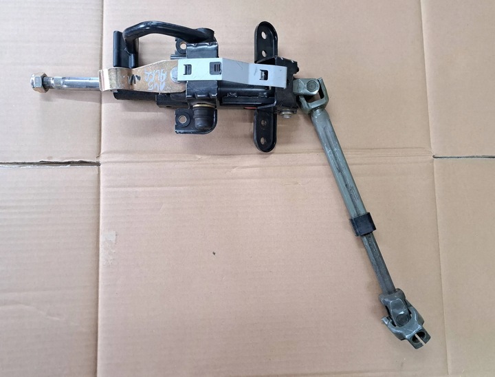 фото №1, Alfa romeo 145 колонка кермова