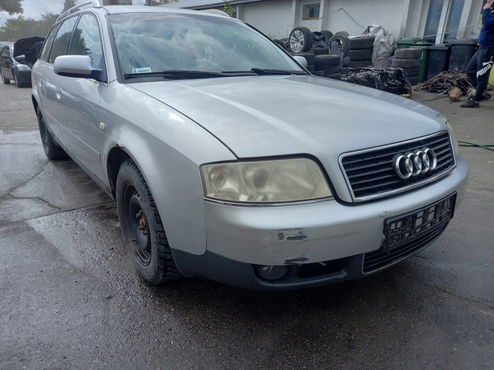 фото №11, Audi a6 c5 рестайлінг накладка кришки багажника зад універсал