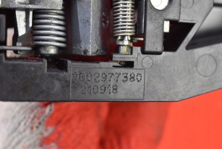 фото №8, Ручка ліва перед передня ekud 9802977380 peugeot 308 2 ii t9 рестайлінг 17-21