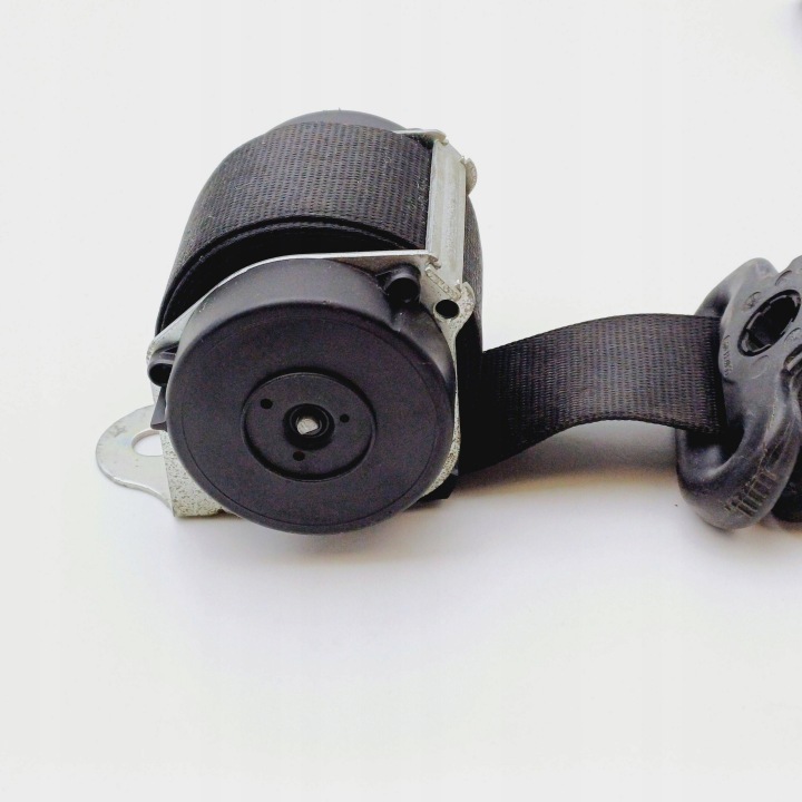 фото №7, Pas безопасности правое зад smart forfour i a4548600605 nr1224