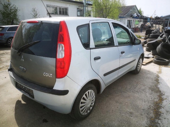 фото №9, Mitsubishi colt насос топлива 2003 1.3l a 454 470 00 94 ft-pb356, 135000, 09