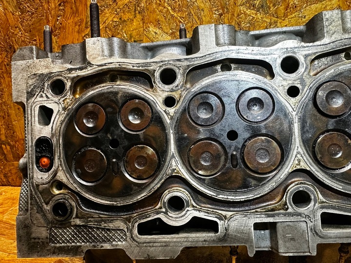 фото №14, Головка вали комплектна peugeot citroen toyota 2.0 блакитний hdi ah01 9807255910