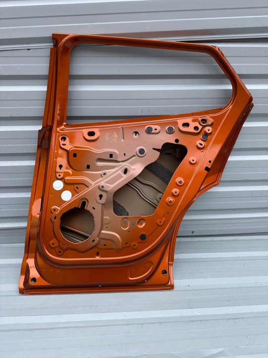 фото №16, Peugeot 2008 ii 2 19r- двері праві зад задні праві