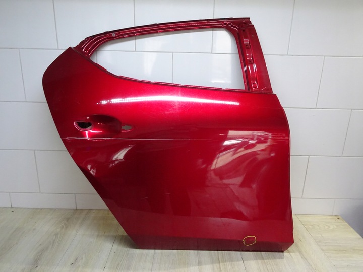 фото №1, Mazda 3 19- hb двері праві задні bdmt72010