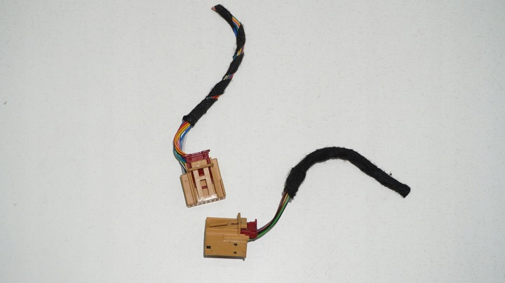 фото №12, Audi volkswagen штекер разъём соединитель 1k0972928a