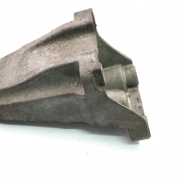 фото №16, Ford transit mk7 2.2 tdci лапи двигателя cc116061aa