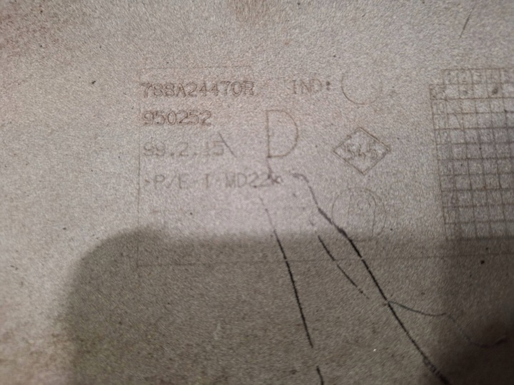 фото №5, Планка крила правий зад 788a24470r renault megane iii rs 09-