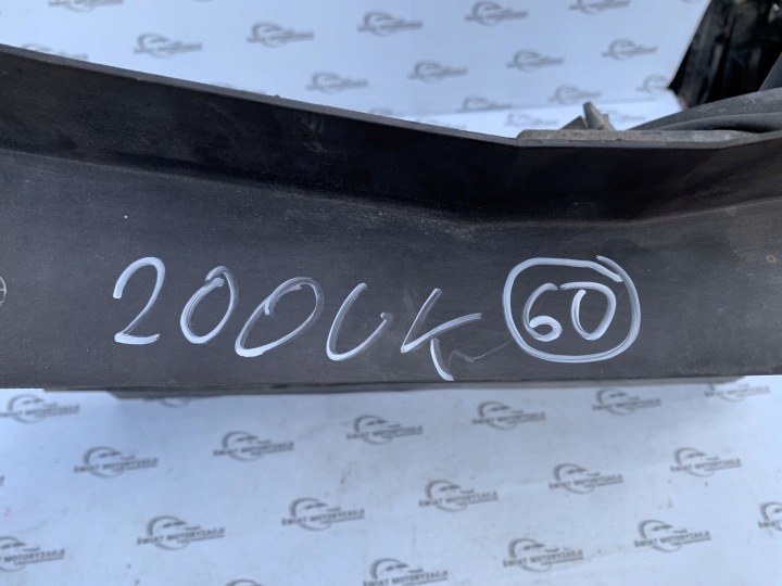 фото №10, Toyota avensis t27 iii 10r вентилятор охлаждения радиатора (диффузор) 16040-0r160