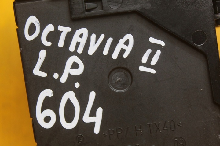 фото №13, Двигунчик блок керування скла лівий перед skoda octavia ii 1t0959701d 1k0959793j