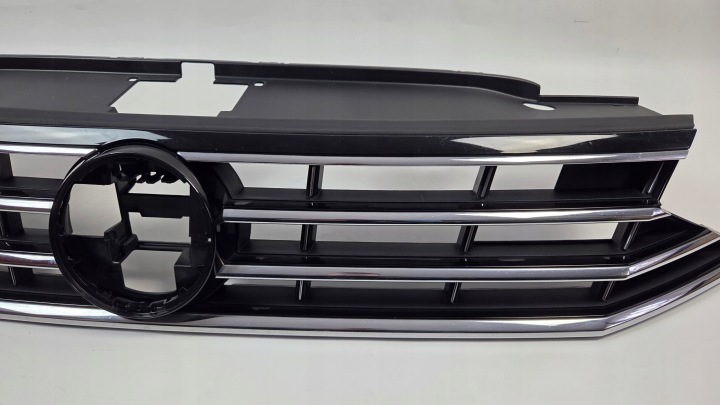 фото №10, Решётка радиатора vw passat b8 рестайлинг 19r.- r-line 3g0853653k 3g0853651ak 3g0853651am