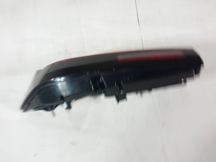 фото №7, Bmw x7 g07 рестайлінг 22- праві зад права задня лампа w кришка багажника оригінал