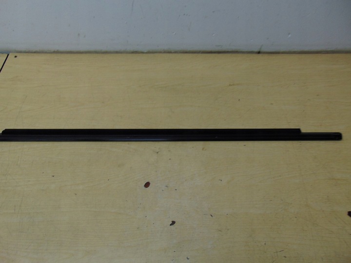 фото №8, Планка накладка праві перед mercedes glk a2047253665