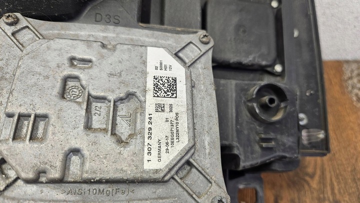 фото №9, Range rover l322 рестайлинг vogue ah42-13w029-dc лампа передняя правая