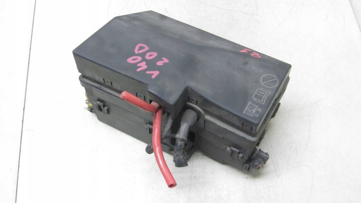 фото №7, Volvo v40 ii 2.0 коробка предохранителей 12-17