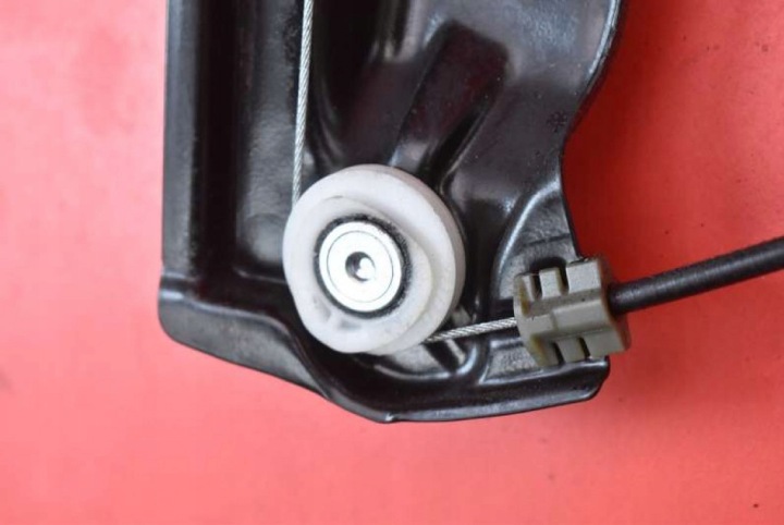 фото №15, Подъемник стекла левые перед eu 13406673 opel astra 5 v k 15-20