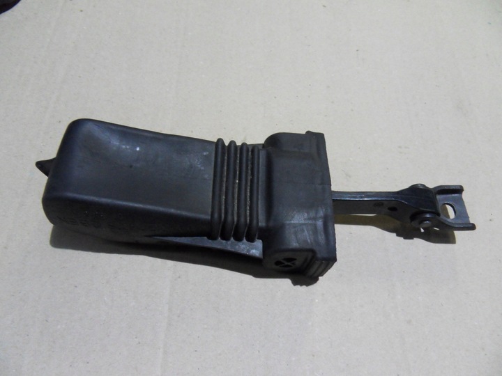 фото №1, Обмежувач двері audi a3 8v3837249a 8v0837267