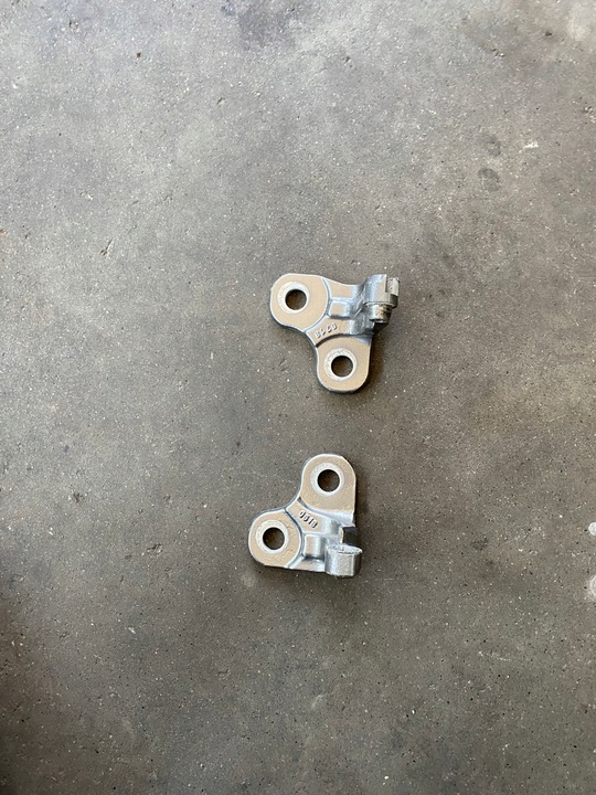 фото №1, Range rover velar петли дверь передние правые