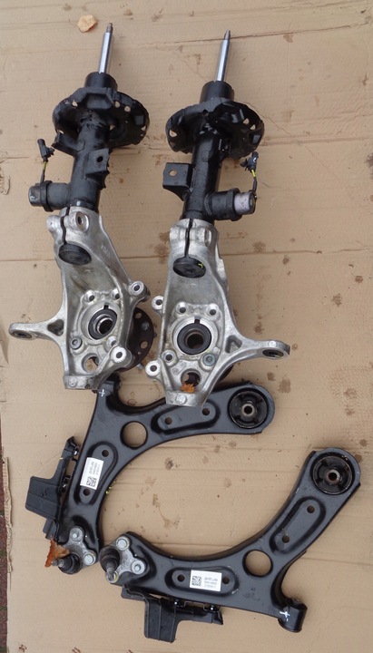 фото №1, Поворотный кулак амортизатор левый hyundai i30n