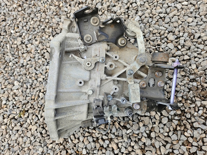 фото №1, Toyota auris chr c-hr коробка передач коробки передач 1.2